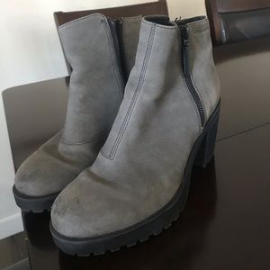 Vagabond boots